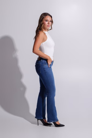 Caroline  Seekings - Gallery Image 1