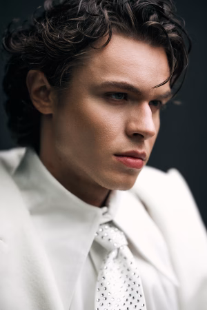 Simon Petru - Project Casting Gallery Image 2 Simon Petru - Gallery Image 2