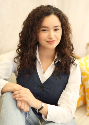 Jackie Devis - Project Casting Gallery Image 1 Jackie Devis - Gallery Image 1