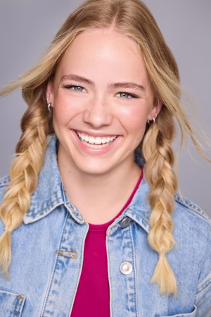 Kylee Levien - Project Casting Gallery Image 1 Kylee Levien - Gallery Image 1