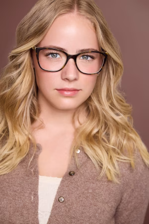 Kylee Levien - Project Casting Gallery Image 4 Kylee Levien - Gallery Image 4