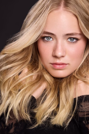 Kylee Levien - Project Casting Gallery Image 3 Kylee Levien - Gallery Image 3