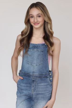 Makenna Kiely - Project Casting Gallery Image 1 Makenna Kiely - Gallery Image 1