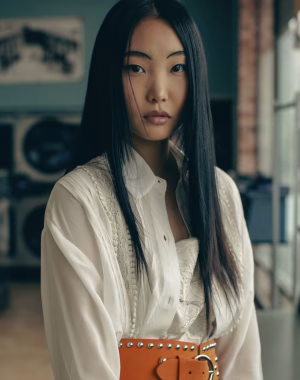 Shelby Owen - Project Casting Gallery Image 6 Shelby Owen - Gallery Image 6