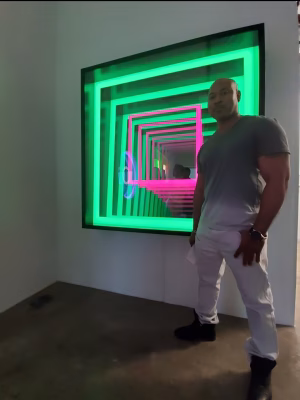 Leonard McGill - Project Casting Gallery Image 2 Leonard McGill - Gallery Image 2