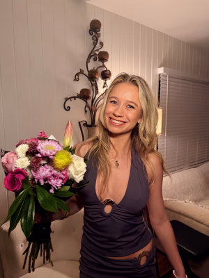 Stevie Alger - Project Casting Gallery Image 11 Stevie Alger - Gallery Image 11