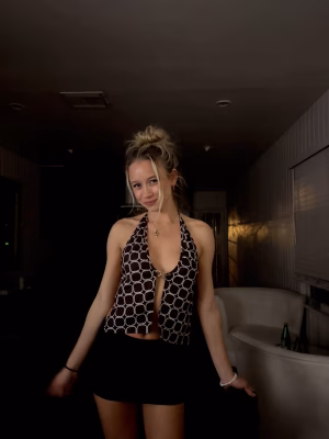 Stevie Alger - Project Casting Gallery Image 4 Stevie Alger - Gallery Image 4