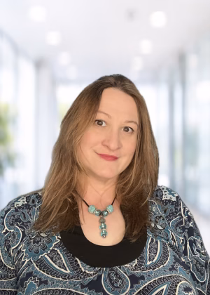 Gina Williams - Project Casting Gallery Image 5 Gina Williams - Gallery Image 5