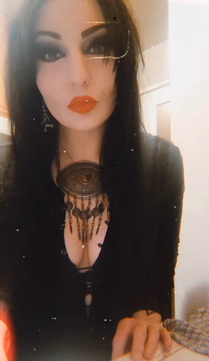 Amy Ladik - Project Casting Gallery Image 1 Amy Ladik - Gallery Image 1