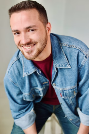 Esteban Santos - Project Casting Gallery Image 1 Esteban Santos - Gallery Image 1