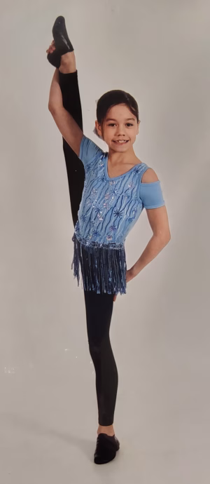 Kenley Kierstead-Hahn - Project Casting Gallery Image 6 Kenley Kierstead-Hahn - Gallery Image 6