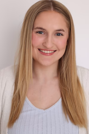 Meredith Jennings - Project Casting Gallery Image 2 Meredith Jennings - Gallery Image 2