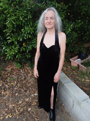 Julie Jones - Project Casting Gallery Image 4 Julie Jones - Gallery Image 4