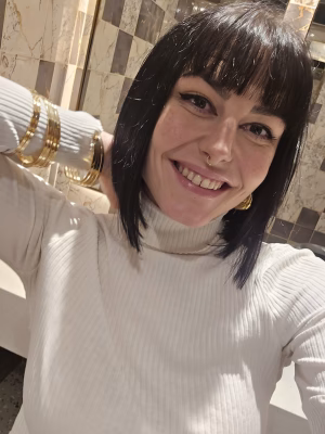 Noemi Cespa - Project Casting Gallery Image 5 Noemi Cespa - Gallery Image 5