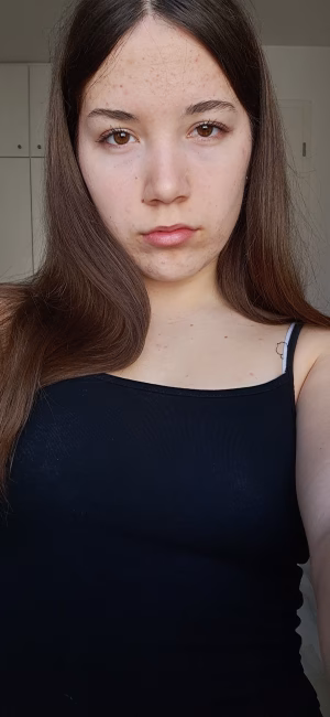 Mia Keller - Project Casting Gallery Image 5 Mia Keller - Gallery Image 5