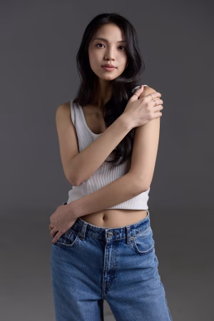 Evelyn Moy - Project Casting Gallery Image 3 Evelyn Moy - Gallery Image 3