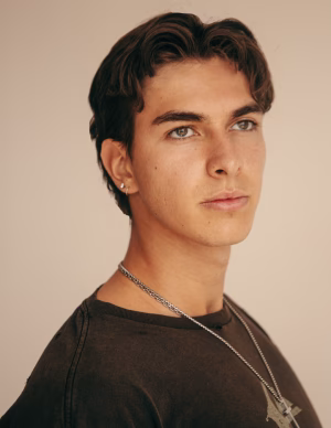 Enzo Galliano-Salinas - Project Casting Gallery Image 6 Enzo Galliano-Salinas - Gallery Image 6