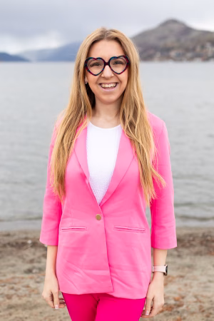 Samantha Sewell - Project Casting Gallery Image 1 Samantha Sewell - Gallery Image 1