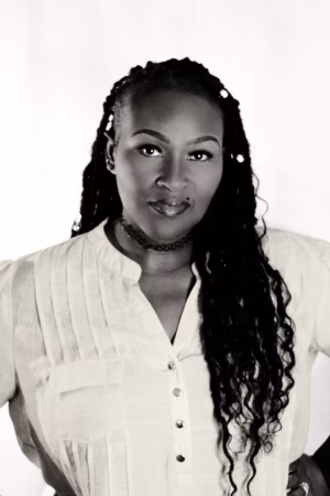 Luciana Jeffers - Project Casting Gallery Image 4 Luciana Jeffers - Gallery Image 4