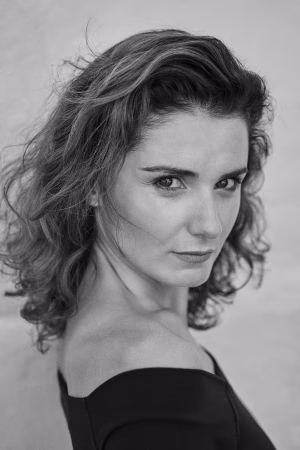 Emmeline GOHE - Project Casting Gallery Image 18 Emmeline GOHE - Gallery Image 18