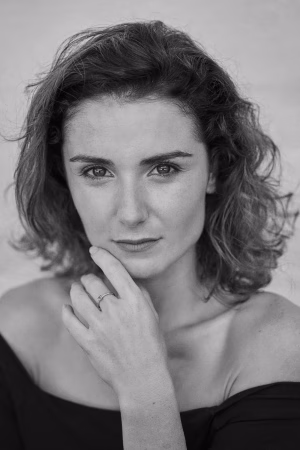 Emmeline GOHE - Project Casting Gallery Image 15 Emmeline GOHE - Gallery Image 15