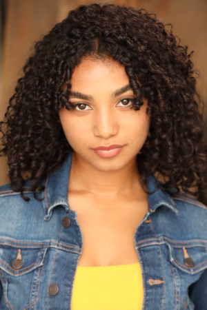 Kaaria Lopez-Spears - Project Casting Gallery Image 4 Kaaria Lopez-Spears - Gallery Image 4