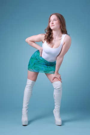 Izzie Paterson - Project Casting Gallery Image 3 Izzie Paterson - Gallery Image 3
