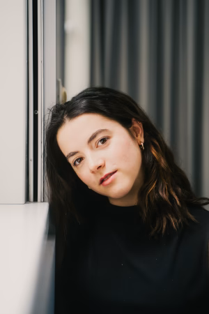 Sara Olivieri - Project Casting Gallery Image 4 Sara Olivieri - Gallery Image 4