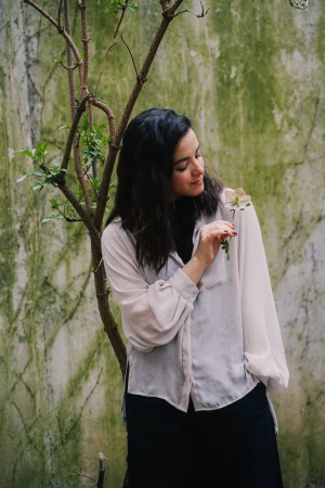 Sara Olivieri - Project Casting Gallery Image 8 Sara Olivieri - Gallery Image 8