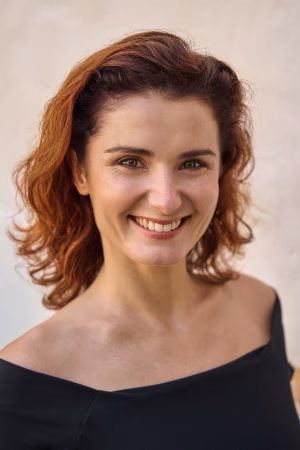 Emmeline GOHE - Project Casting Gallery Image 13 Emmeline GOHE - Gallery Image 13