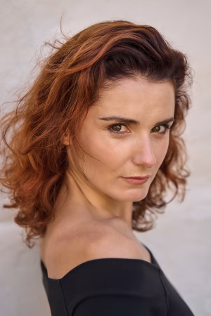 Emmeline GOHE - Project Casting Gallery Image 6 Emmeline GOHE - Gallery Image 6