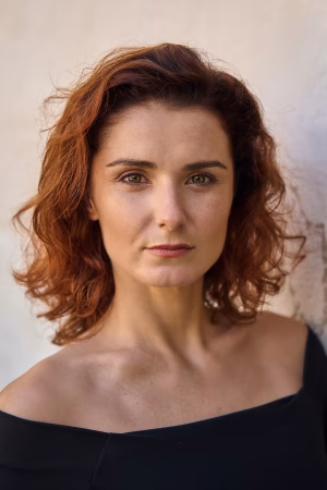 Emmeline GOHE - Project Casting Gallery Image 8 Emmeline GOHE - Gallery Image 8