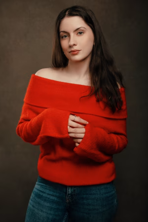Elisa - Gallery Image 1