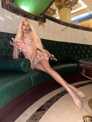 Thea De’Angelis - Project Casting Gallery Image 6 Thea De’Angelis - Gallery Image 6