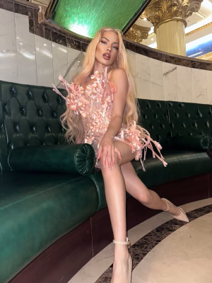 Thea De’Angelis - Project Casting Gallery Image 5 Thea De’Angelis - Gallery Image 5