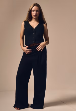 Gracen Watts - Gallery Image 1