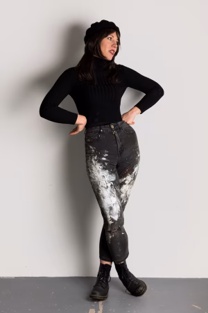 Alexandra Anderson Crow Brown - Project Casting Gallery Image 2 Alexandra Anderson Crow Brown - Gallery Image 2