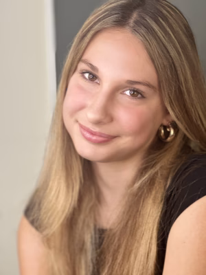 Saskia Heller - Project Casting Gallery Image 6 Saskia Heller - Gallery Image 6