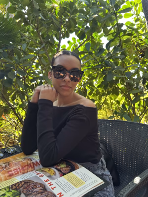 Laura De sousa - Project Casting Gallery Image 3 Laura De sousa - Gallery Image 3