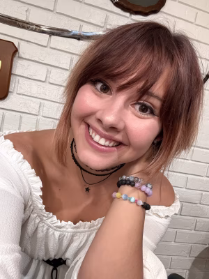 Betty BAT - Project Casting Gallery Image 11 Betty BAT - Gallery Image 11