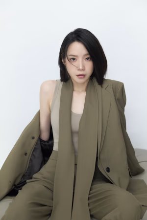 Lyan Chen - Project Casting Gallery Image 19 Lyan Chen - Gallery Image 19