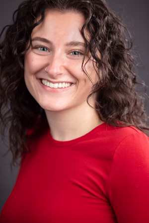 Lily Smith - Project Casting Gallery Image 4 Lily Smith - Gallery Image 4