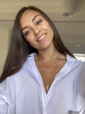 Sara Sperczynska - Project Casting Gallery Image 14 Sara Sperczynska - Gallery Image 14