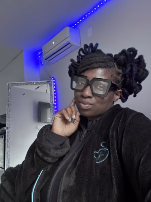 AriLyn McKelvey - Project Casting Gallery Image 14 AriLyn McKelvey - Gallery Image 14