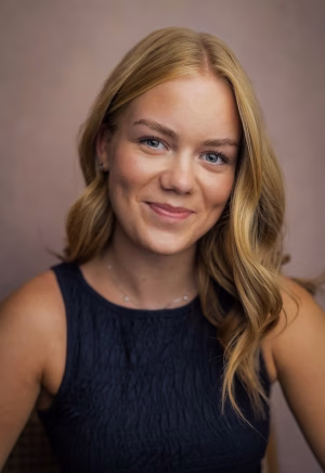 Izzie Sophia Bloomer - Project Casting Gallery Image 1 Izzie Sophia Bloomer - Gallery Image 1
