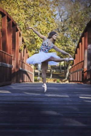 Julie Snow - Project Casting Gallery Image 2 Julie Snow - Gallery Image 2