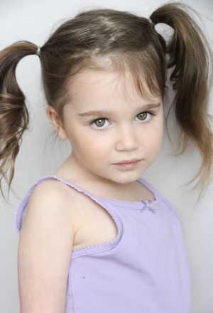 Mia Kopf - Project Casting Gallery Image 10 Mia Kopf - Gallery Image 10