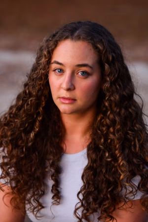 Madison Durrence - Project Casting Gallery Image 4 Madison Durrence - Gallery Image 4