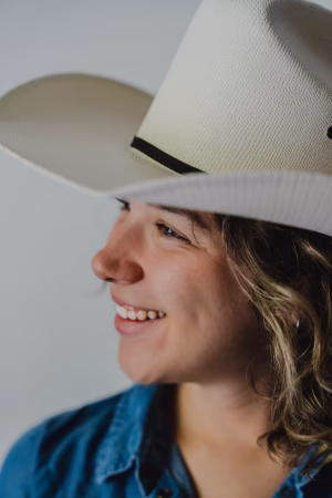 Daisy Pieropan - Project Casting Gallery Image 7 Daisy Pieropan - Gallery Image 7