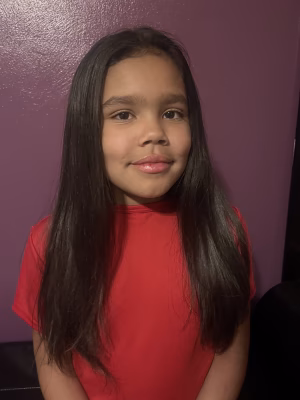 Vivienne Jeune - Gallery Image 1